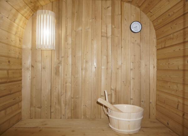 parete quadrata con angoli arrotondati sauna da esterno