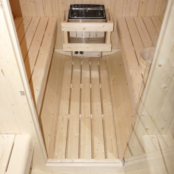 sauna in abete economica con terrazzino
