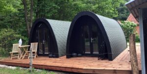casetta bungalow da campeggio in lego Pod isolata