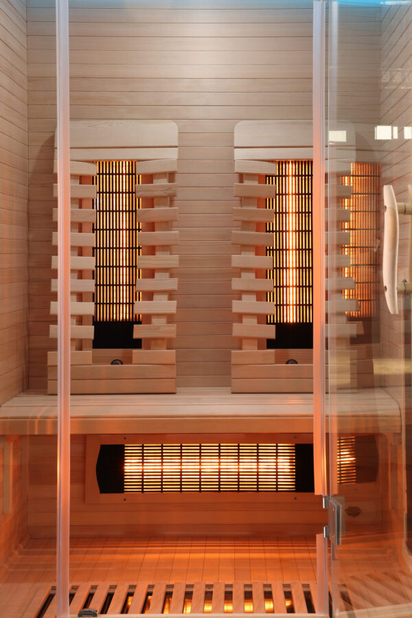 sauna infrarossi per due persone full spectrum con potenza regolabile e frontale vetrato vista interna