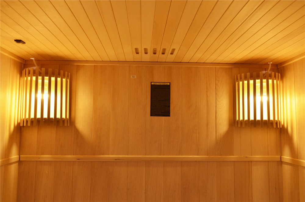 Sauna finlandese in hemlock canadese 3 posti con frontale vetrato