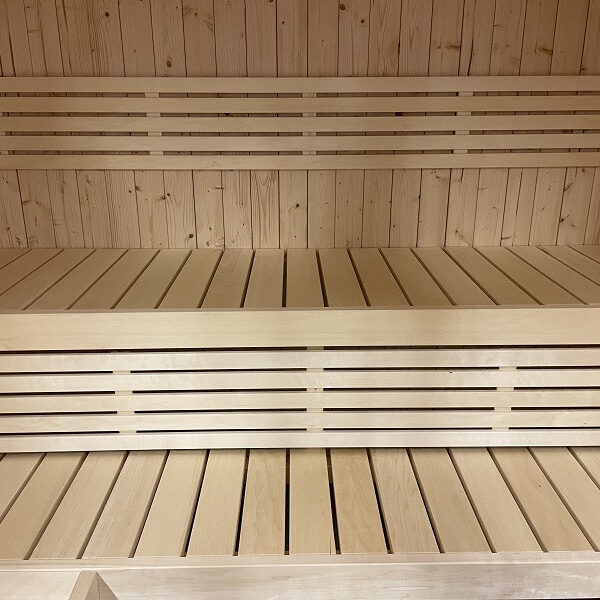 Sauna finlandese in tradizionale in abete nordico massiccio 207x164