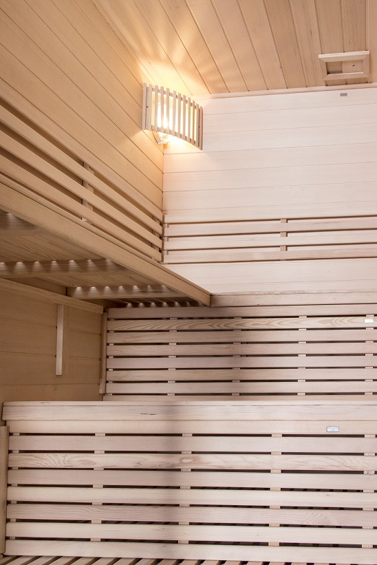 Sauna finlandese in hemlock canadese 105x150 cm con frontale vetrato