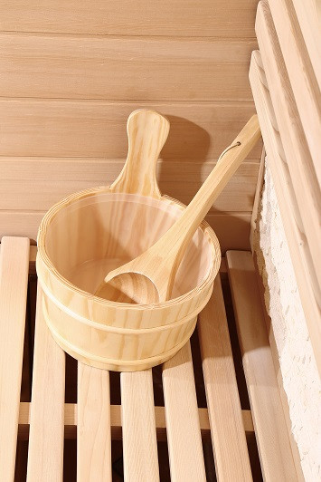 Sauna finlandese in hemlock canadese 150x180 cm con frontale vetrato