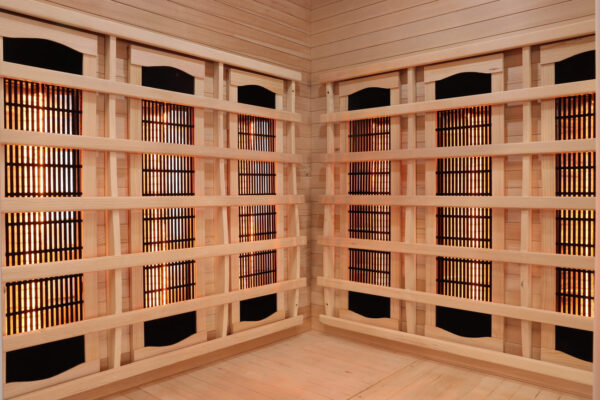 sauna ad angolo frontale vetrato ad infrarossi per due persone radiatori vista interna radiatori