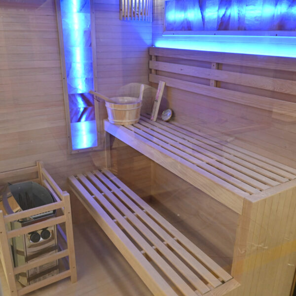 sauna finlandese 6 persone con mattoni di sale retroilluminati